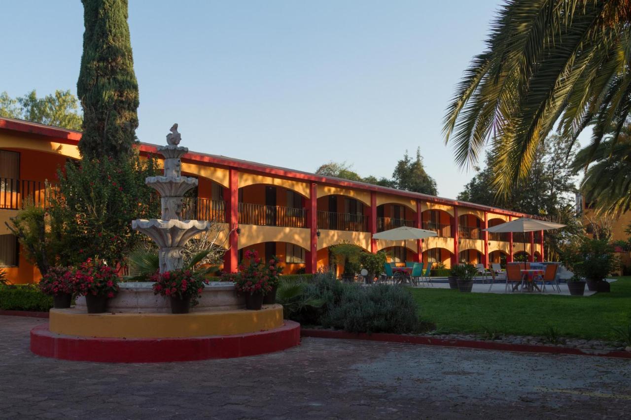 Hotel La Gloria De Calvillo Extérieur photo