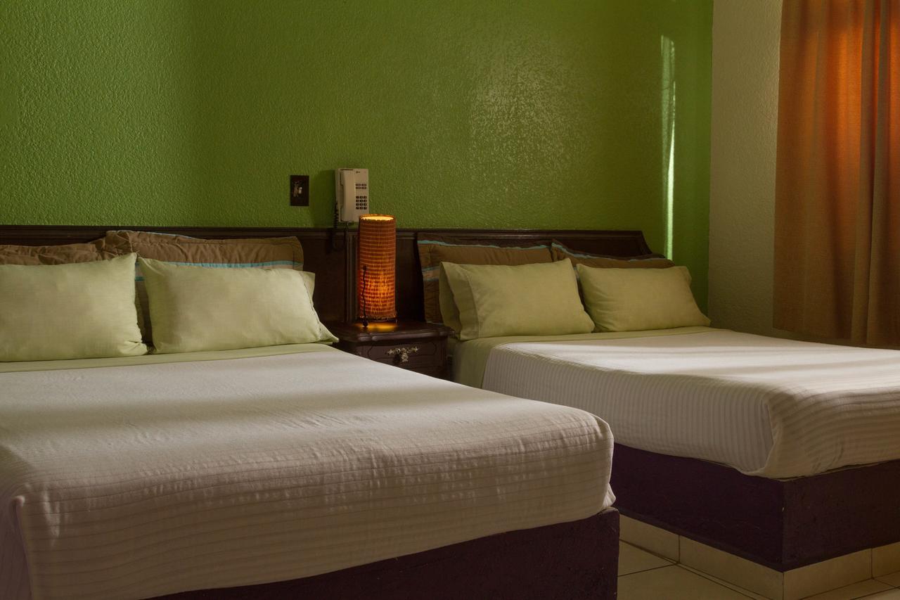 Hotel La Gloria De Calvillo Extérieur photo